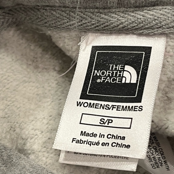 North Face Hoodie Small - Picture 3 of 3